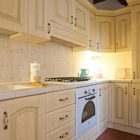 Holiday home 4 Bedroom Awesome Home In Ponte Buggianese Pt *