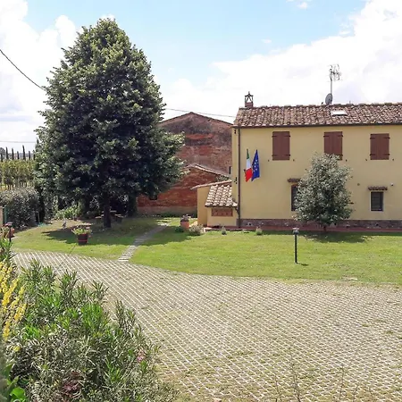 4 Bedroom Awesome Home In Ponte Buggianese Pt *